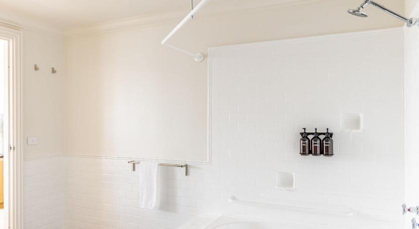 Imagen de Suite Pine (pine suite) 12