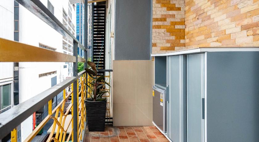 Bangkok Usman Halal Home 2-Star Hotel restaurant