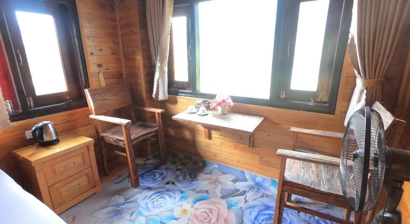 Image of Double Room with Mountain View 8