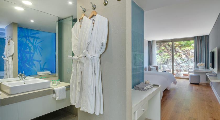 Image of Classic Room 2