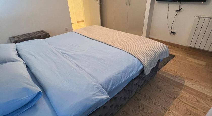 ベオグラード THE GATES 201 4つ星 シングルルーム 施設