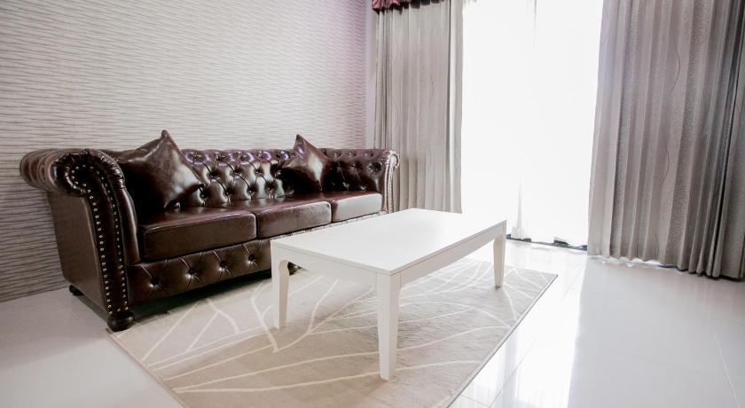 Image of Executive Suite 8