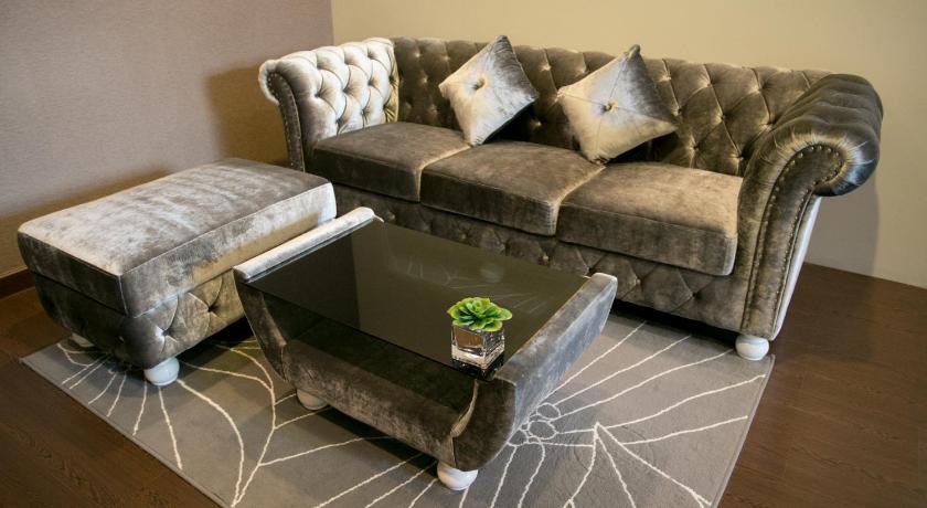 Image of Executive Suite 11