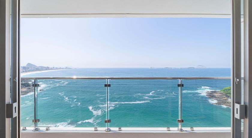 Image of Club lounge access, Vise Presidential Suite, 1 King, Balcony 17