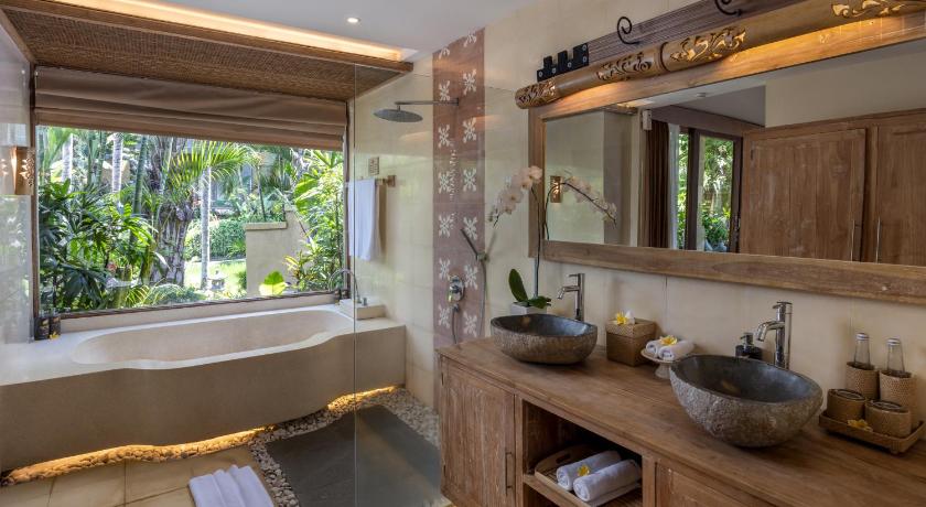 Bali The Sankara Resort & Spa 4-Star Hotel restaurant