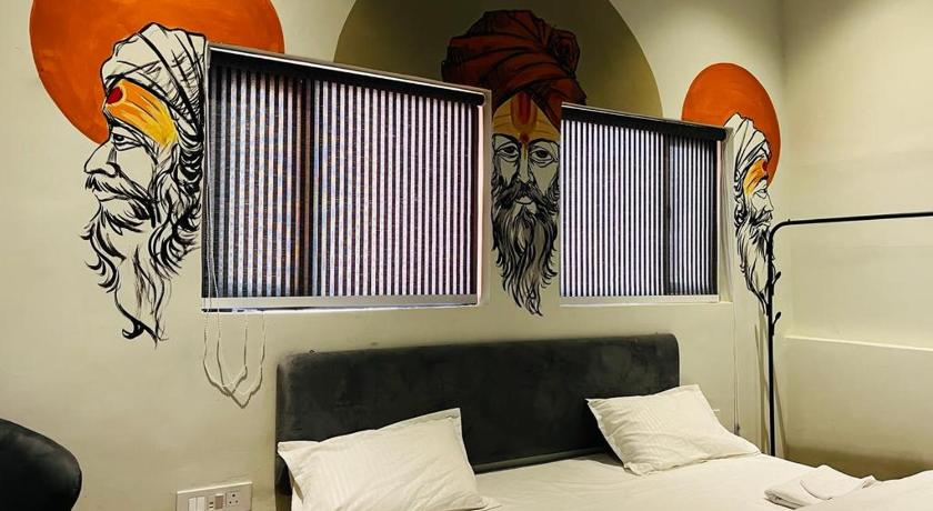 MY ROOMZ BANARAS - image 10