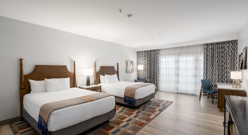 Image of Oasis Terrace 2 Queen beds 0