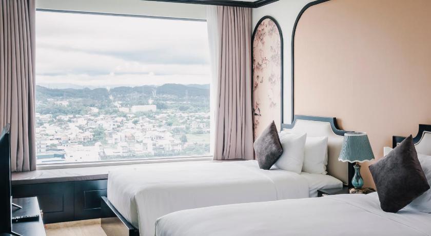 Image of Presidential Suite 3