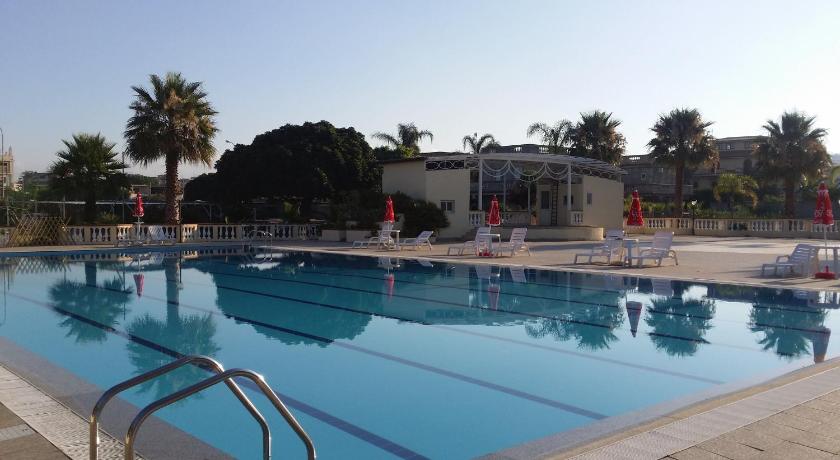B&B Baia dello Stretto photo