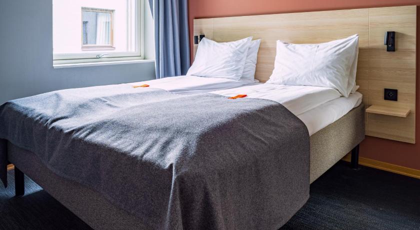 Image of Small Double Room 5