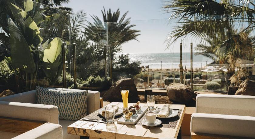 塔加祖特 Paradis Plage - Surf, Yoga & Spa Resort 4星级 酒店 套房