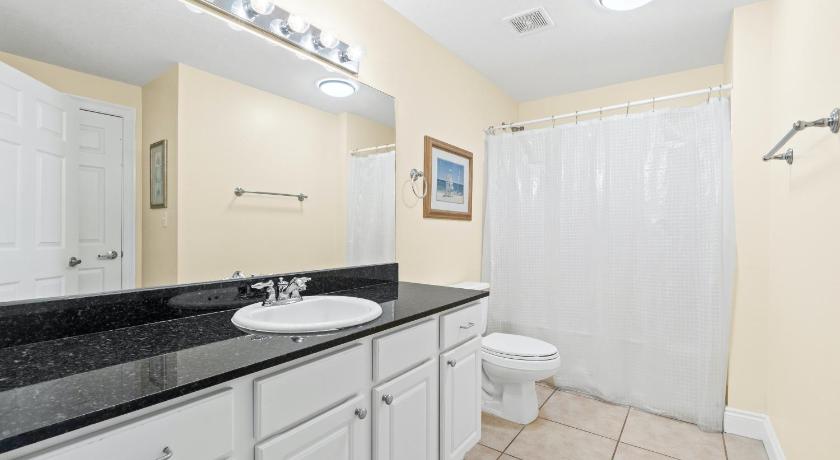 Image of Three-Bedroom Apartment 2