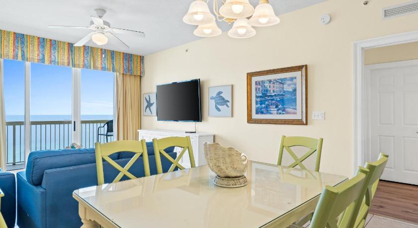 Image of Three-Bedroom Apartment 4