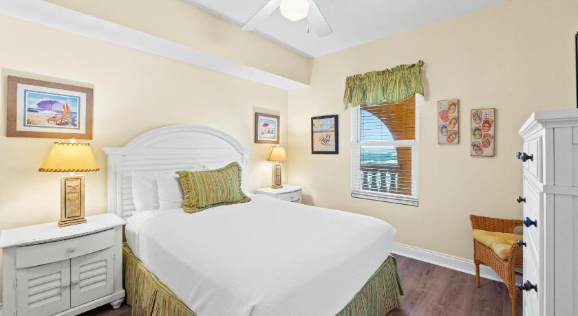 Image of Three-Bedroom Apartment 6
