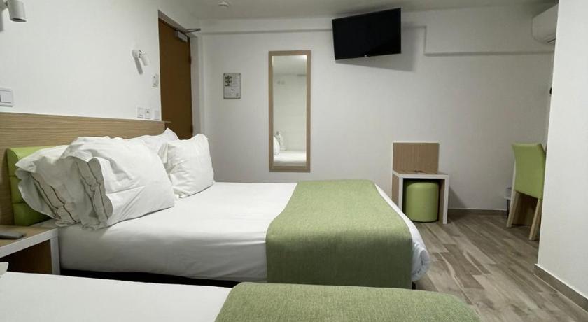 Image of Triple Comfort Room 4