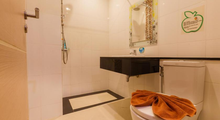 Image of Standard Room No Window 7