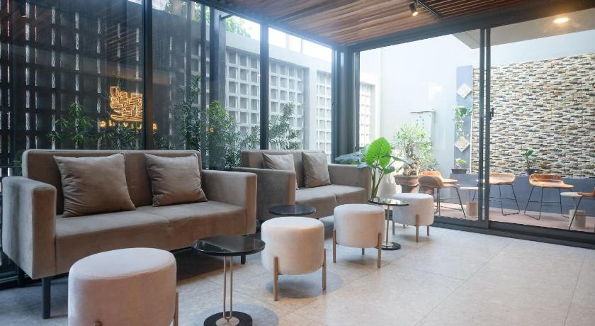 Sans Hotel RG Living Jogja by RedDoorz – Caturtunggal, ID