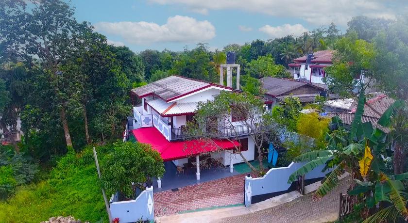 Dinsara Pearl Villa - image 12