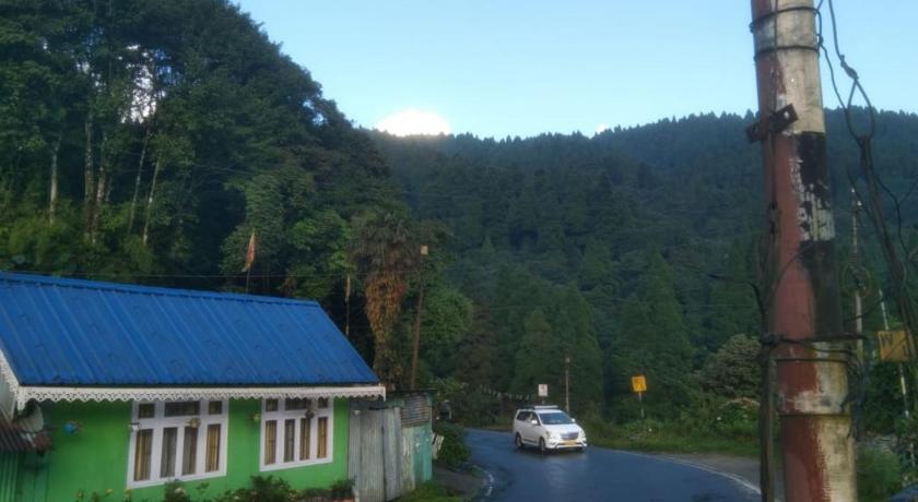 Sungava Homestay by StayApart