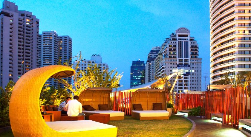 ผับ/เลาจน์ เลอ ฟินิกซ์ สุขุมวิท