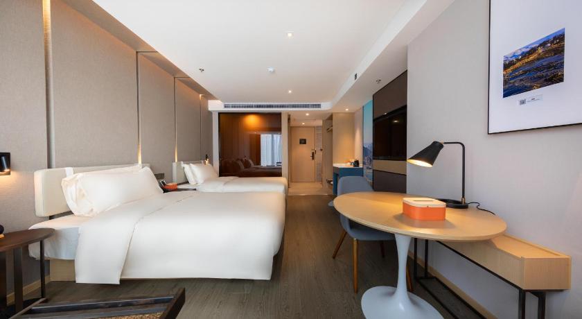 Atour Hotel Kunming High-Tech Wuyue Plaza - image 18