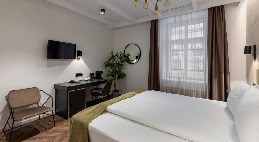 Image of Apartment 3