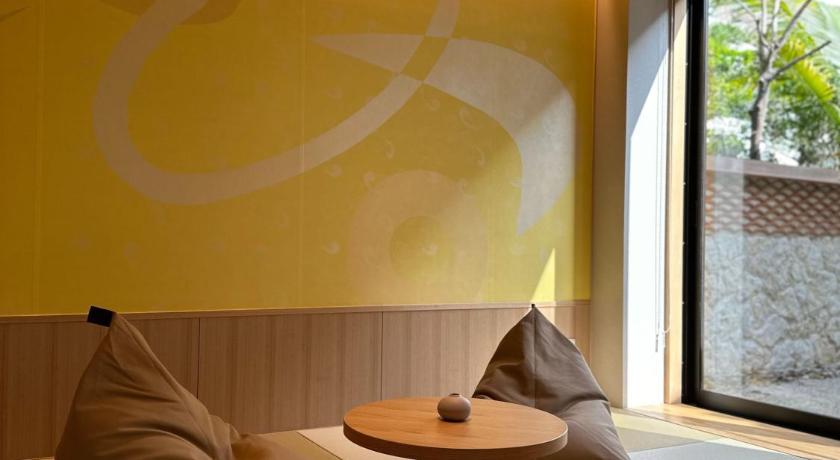 石垣 e-ma ISHIGAKIJIMA TABISHIKA 4星级 民宿 泳池