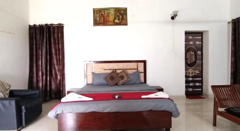 ZORA PARK HOTEL - image 13