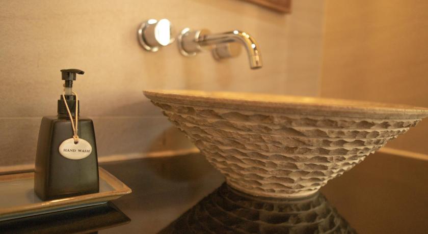 Image of Junior Suite 13