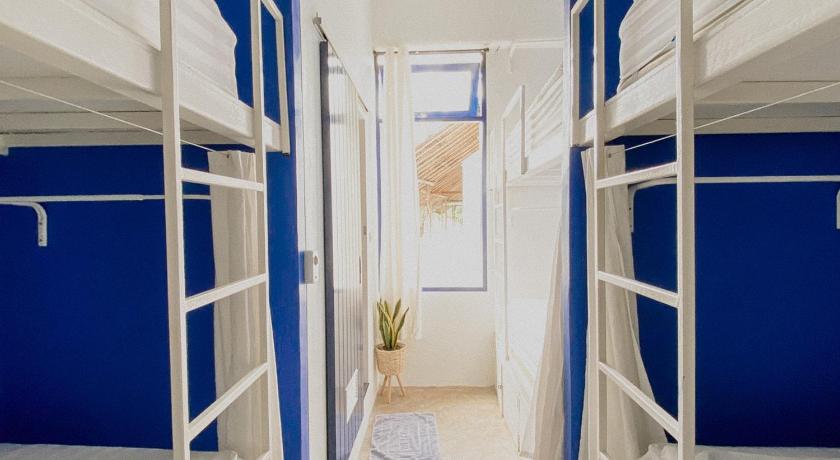 Image of 6 Bed Mixed Dormitory 8