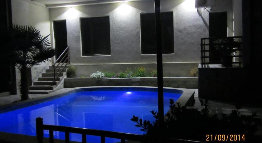 Hotel Star Saburtalo photo