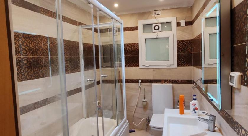 Luxury Furnished Flat In Rehab New Cairo - image 10