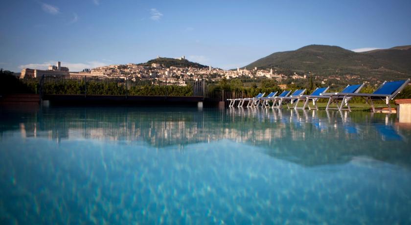 아시시 호텔 벨라비스타  (Hotel Bellavista) 2성급 호텔 외관