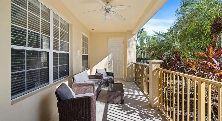 Image of Luxury Two-Bedroom Apartment 14