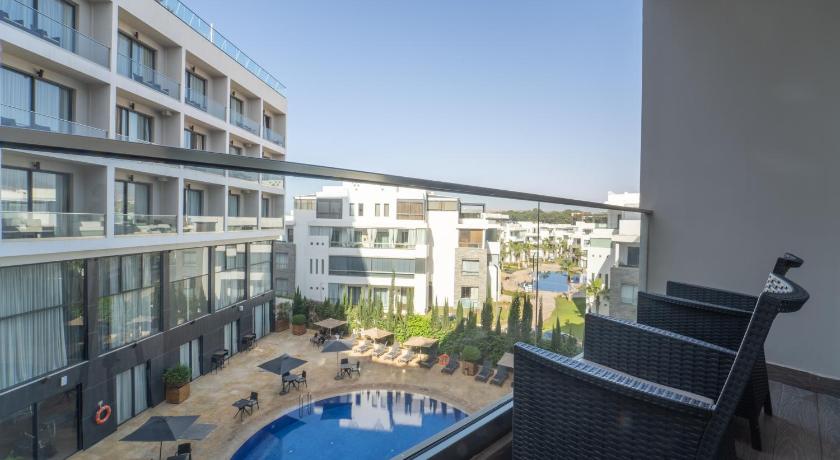 Image of Single Room with Pool View 1