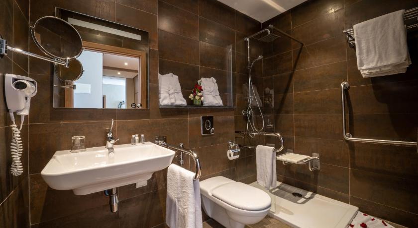 Image of Superior Double Room 2