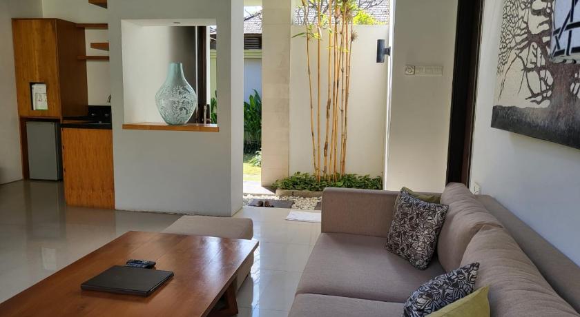 Pradha Villas Seminyak - image 42