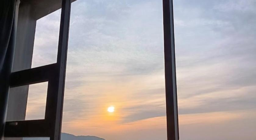 ダナン Mangata Beachfront Hotel - Rooftop Bar Sea View 4つ星 ホテル 施設