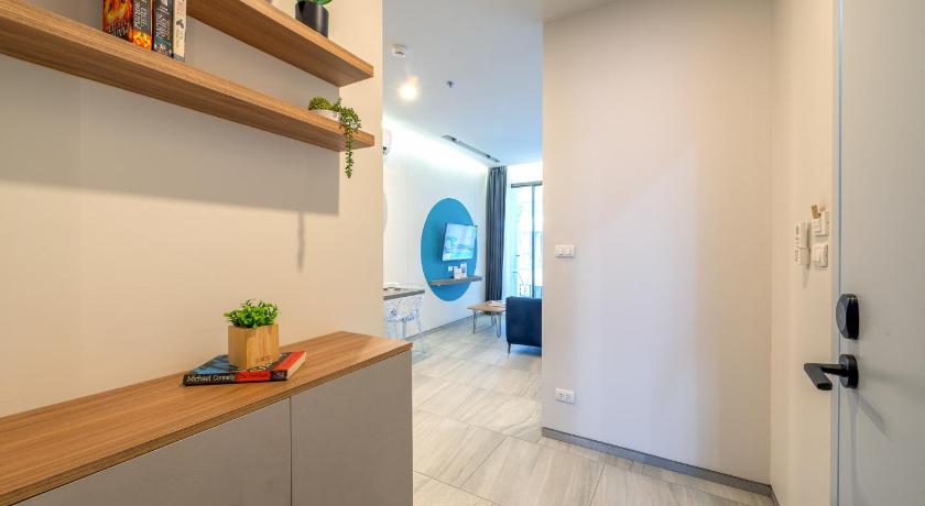 Image of One Bedroom Space with Free Coworking Space 11