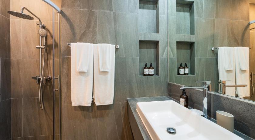 Image of Two-Bedroom Family with Free Coworking Space 10