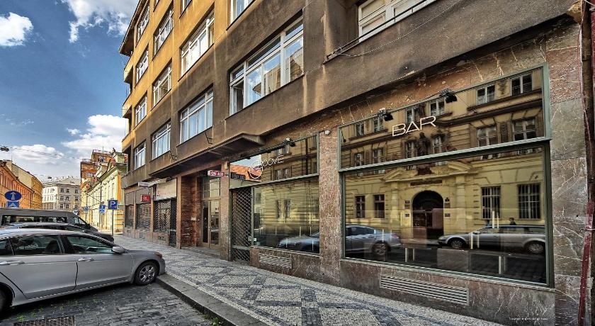 Apartments Vorsilska — Hotel in Prague