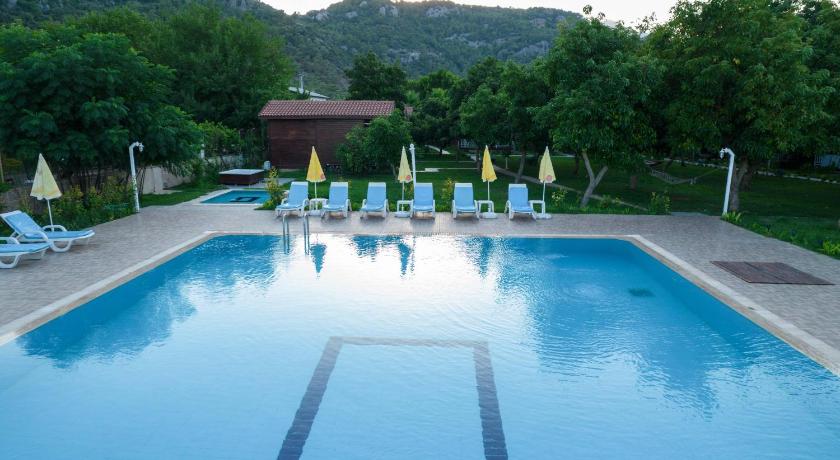 Seven Seasons Hotel - image 8
