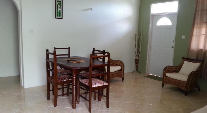 Image of Two-Bedroom Apartment with View 4