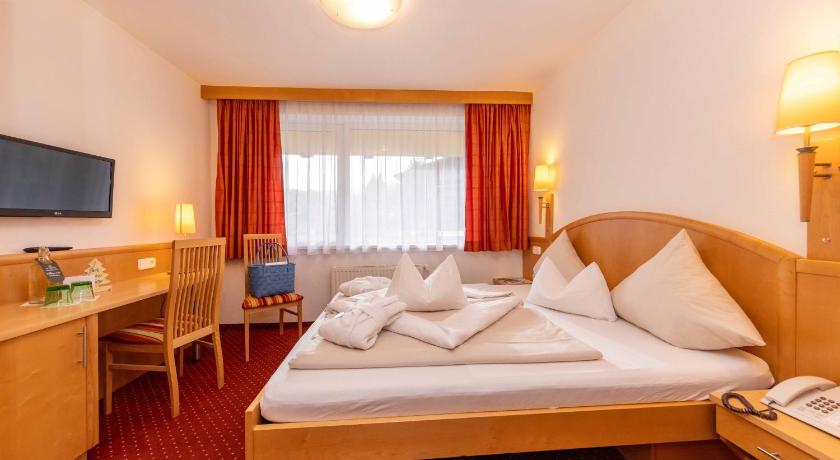 Image of Standard Double Room 0