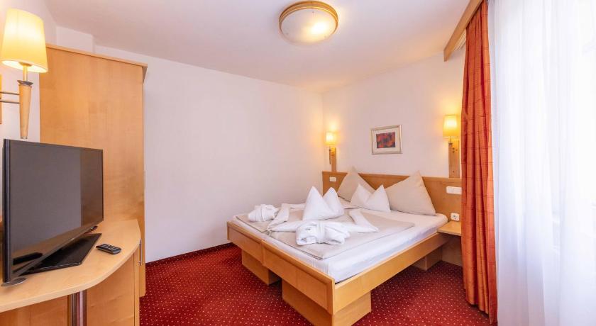 Image of Junior Suite 7