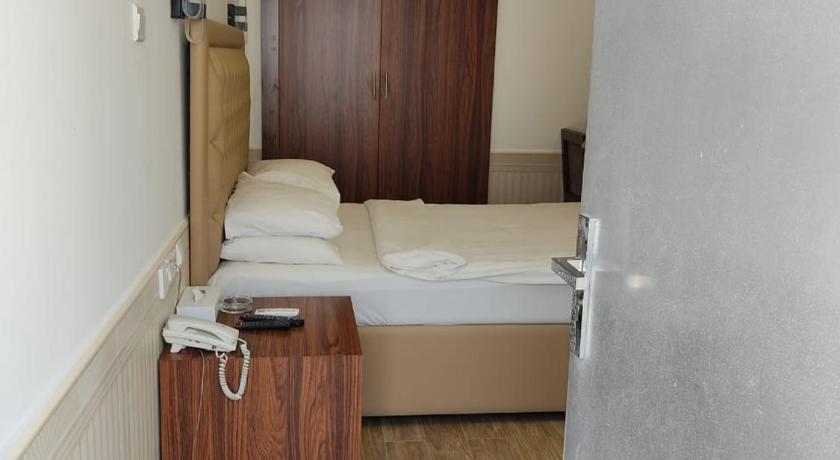 Image of Studio Room 4