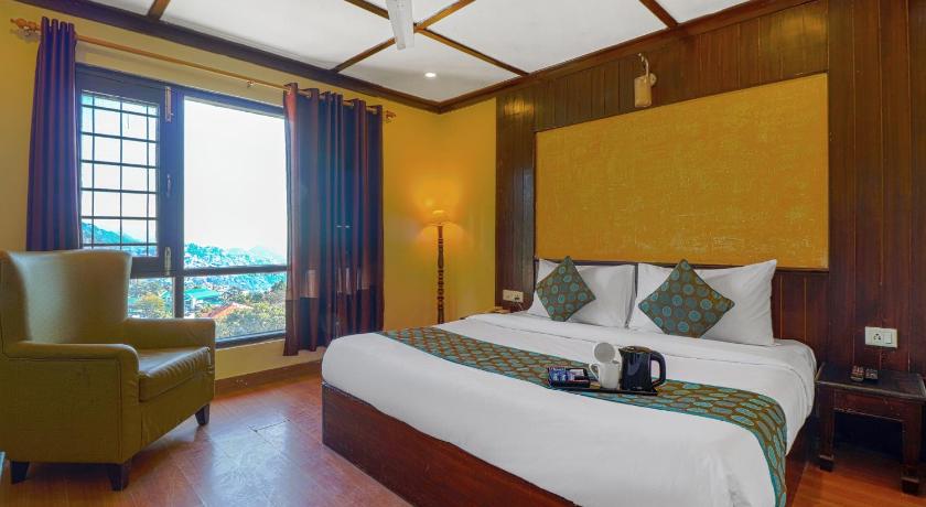 Double Room with Mountain View