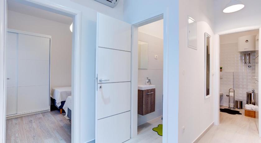 Apartment Melki photo