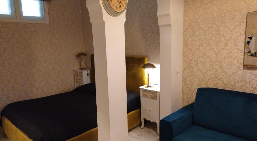 Image of Quadruple Room 8