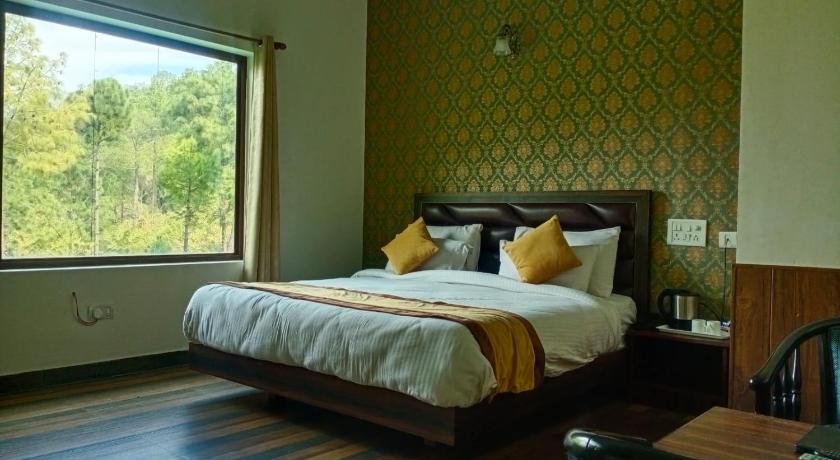 Pineland Chalets And Resort - image 41